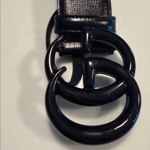 Gucci Black Belt with Glossy Buckle size 80